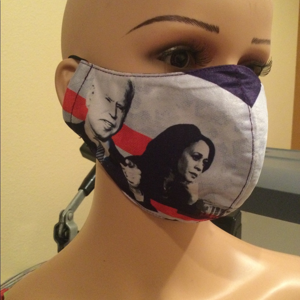 Biden and Kamila face mask